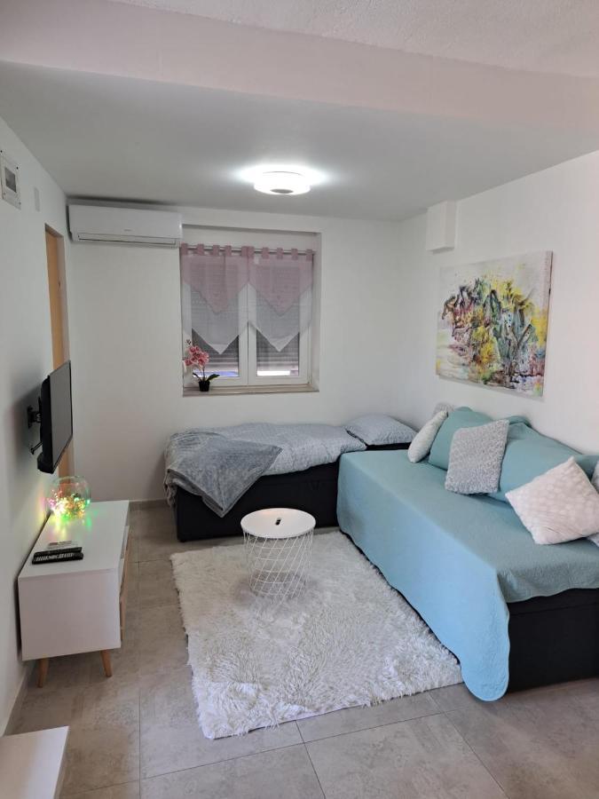 Near Beach Studio Kaštela Extérieur photo