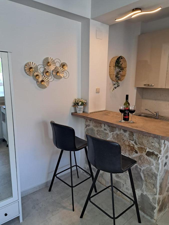 Near Beach Studio Kaštela Extérieur photo