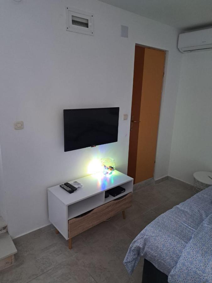 Near Beach Studio Kaštela Extérieur photo