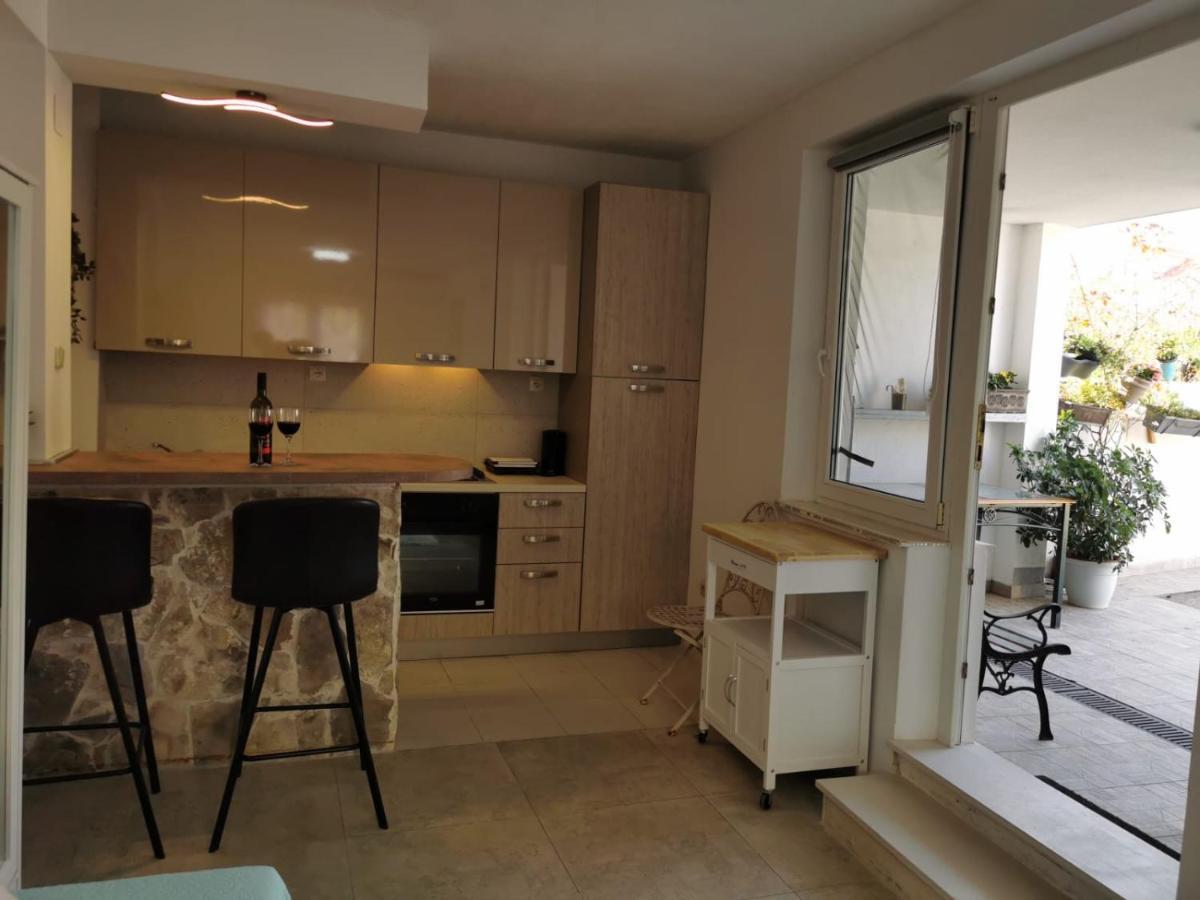Near Beach Studio Kaštela Extérieur photo